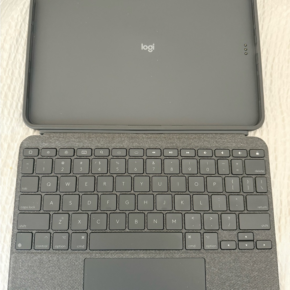 Everything Must Go!! Logitech Combo Touch Gray Tablet Keyboard Case